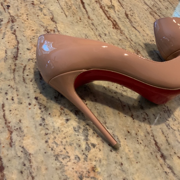Cristian louboutin - Picture 5 of 12